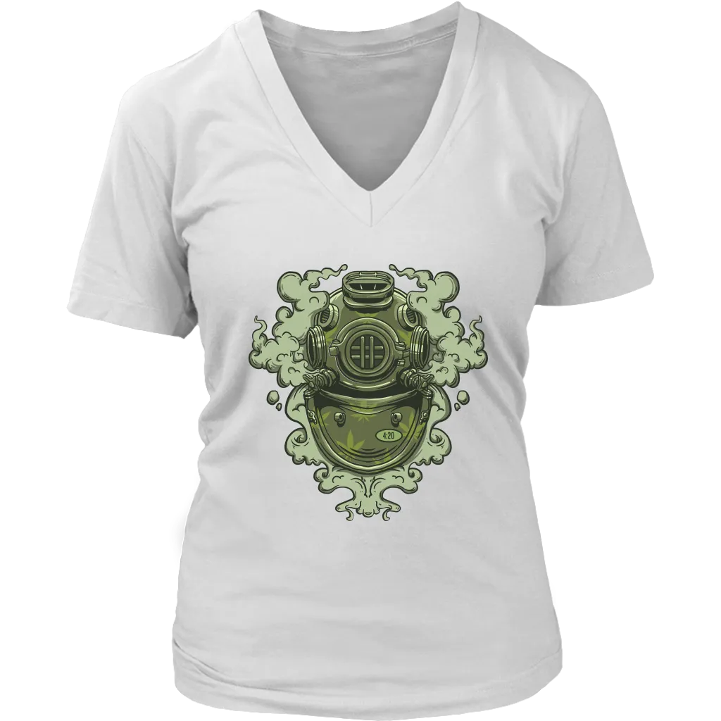 420 T-shirt, Vintage Diving Helmet Shirt, Weed Smoking Diver T-shirt, 420 Gift, 420 Gift T-shirt