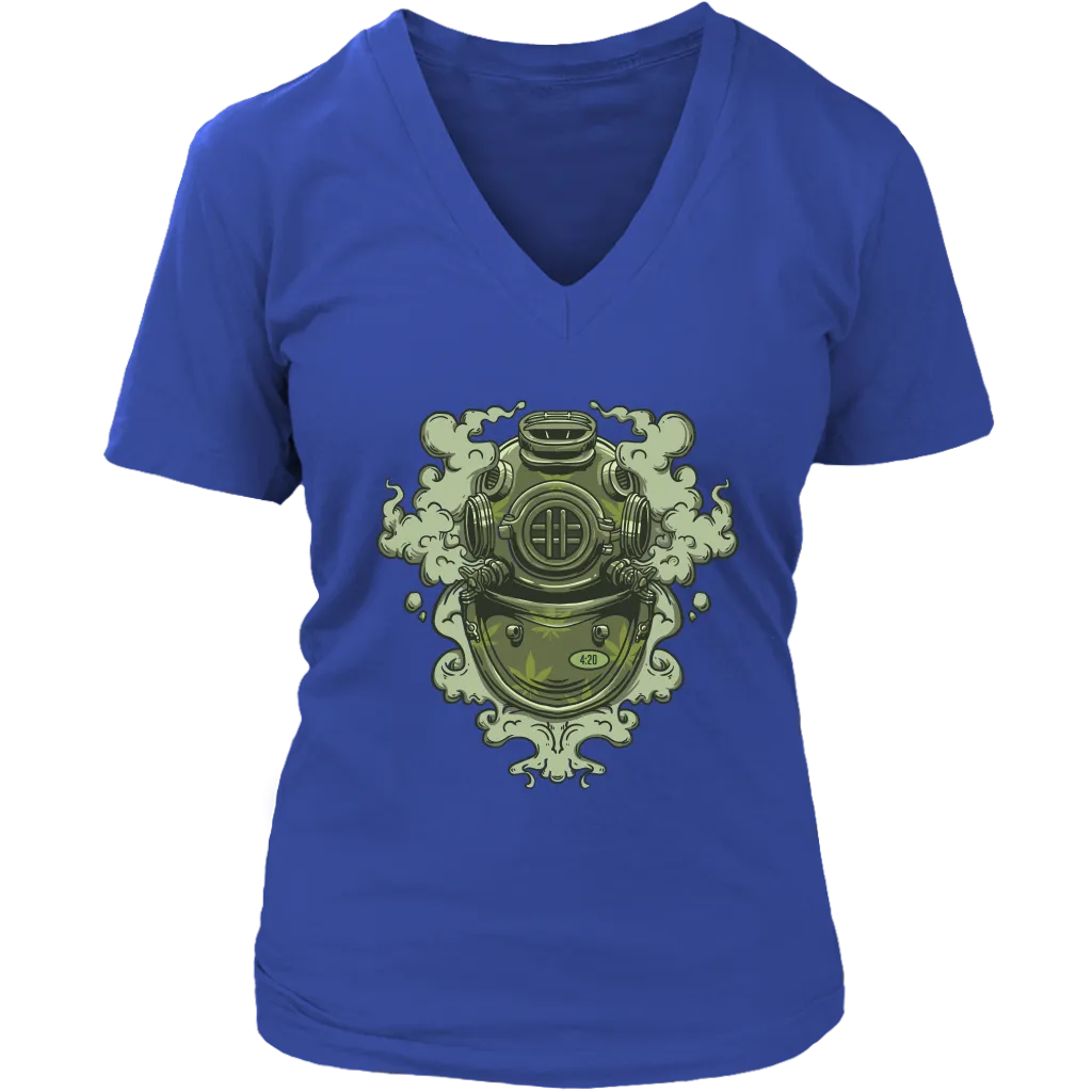 420 T-shirt, Vintage Diving Helmet Shirt, Weed Smoking Diver T-shirt, 420 Gift, 420 Gift T-shirt