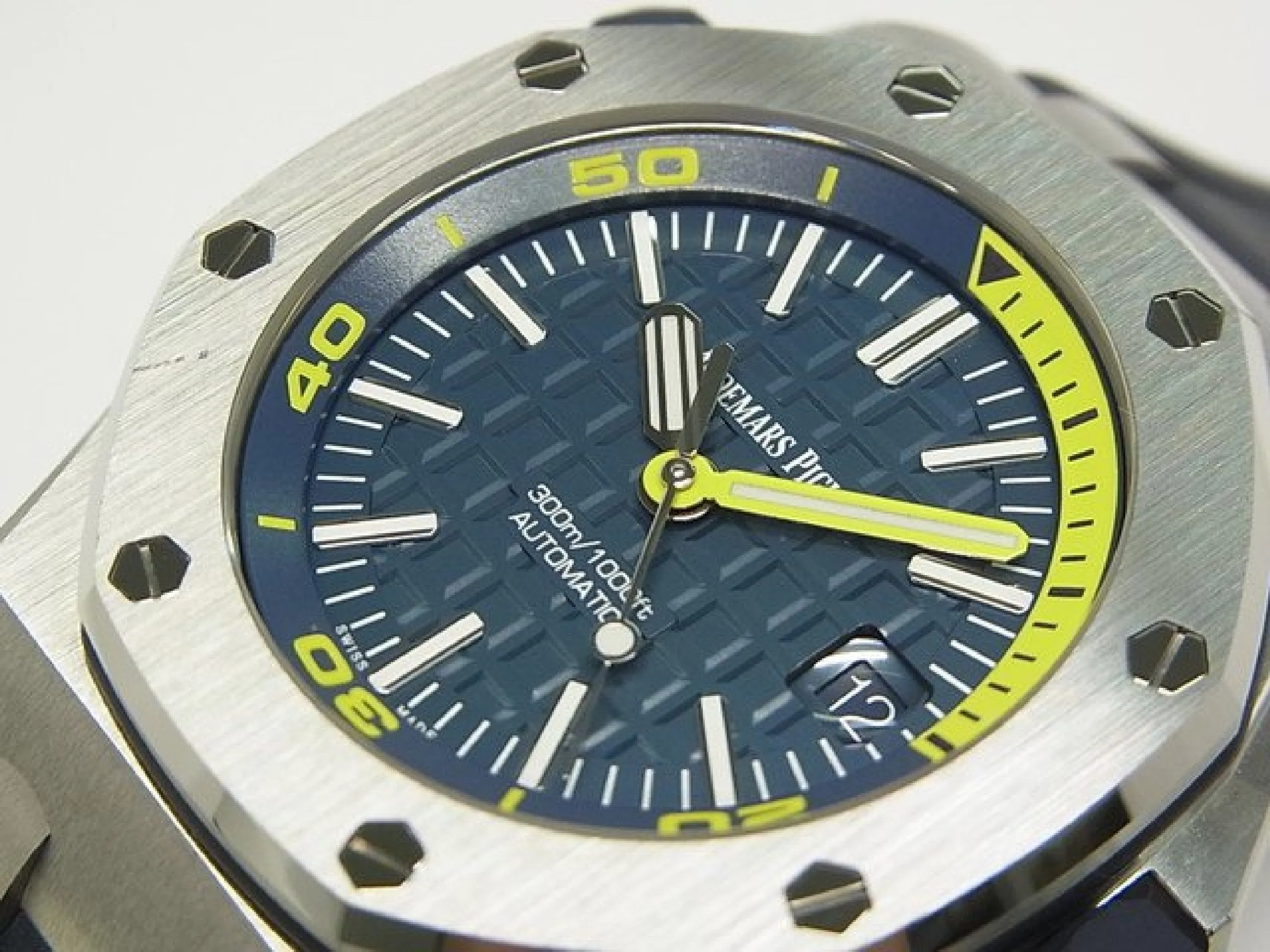 AUDEMARS PIGUET Royal Oak Offshore Diver blue Dial 15710ST Mens 181836356