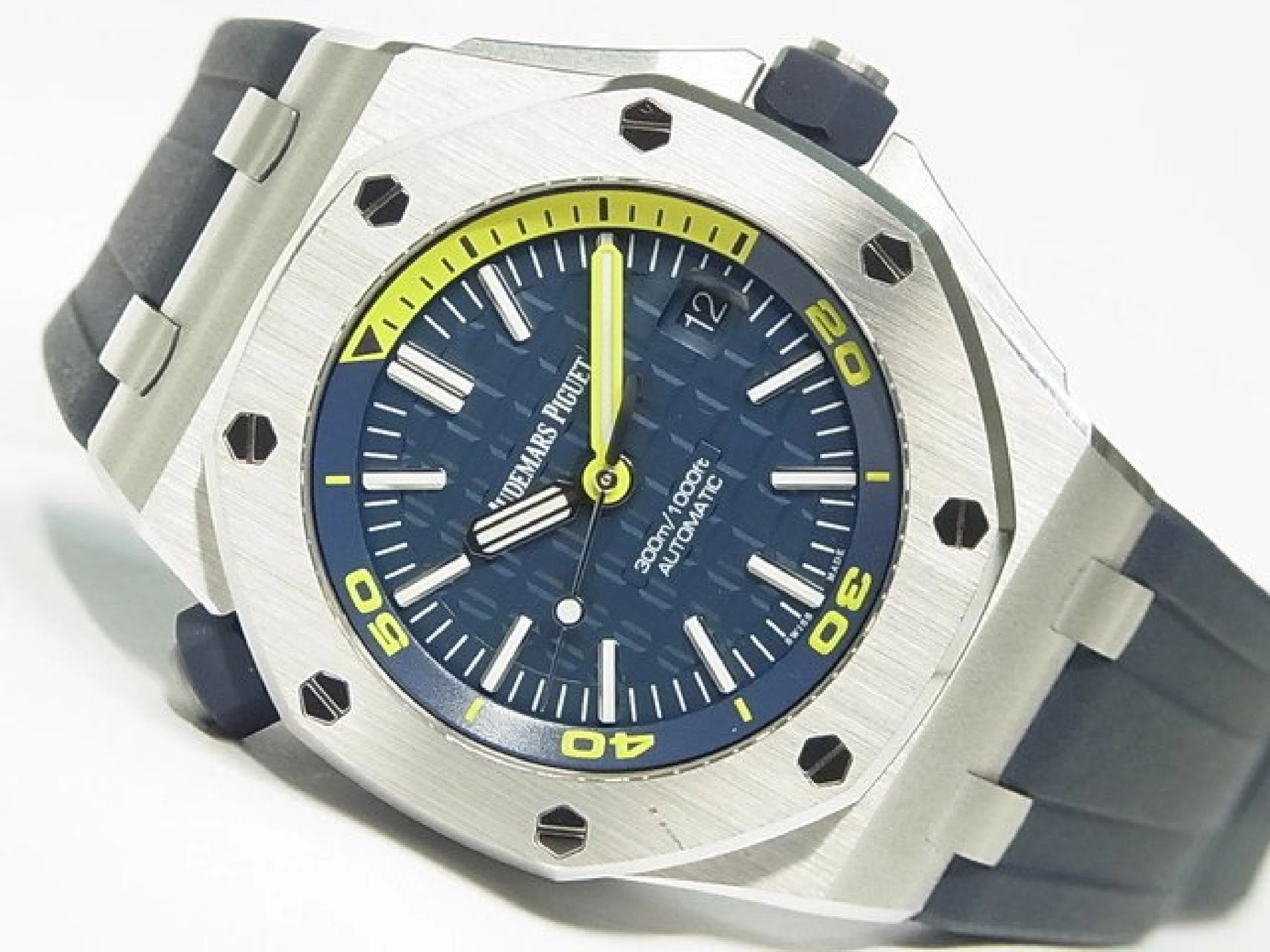AUDEMARS PIGUET Royal Oak Offshore Diver blue Dial 15710ST Mens 181836356