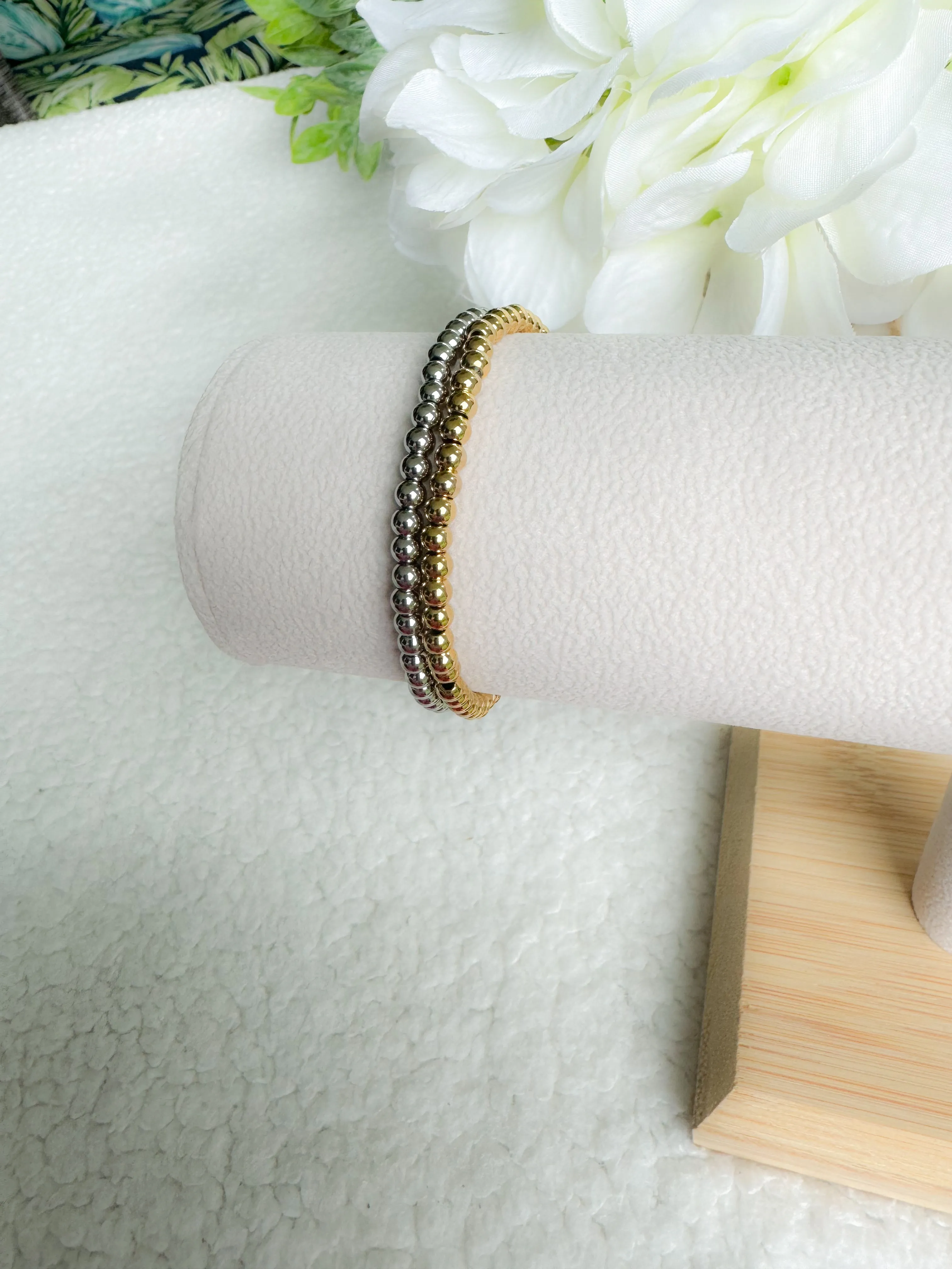 Beads bracelet