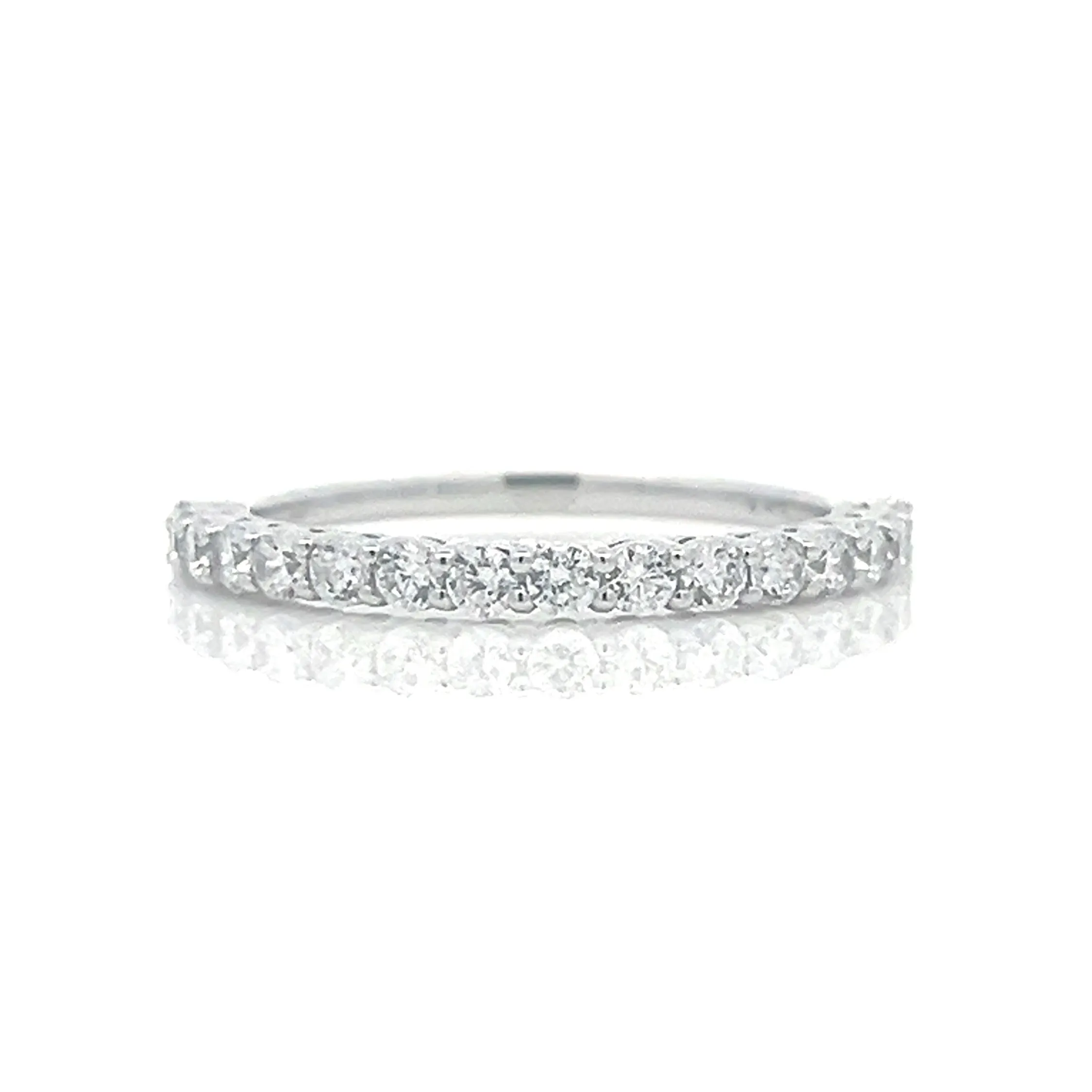 classic round diamond band