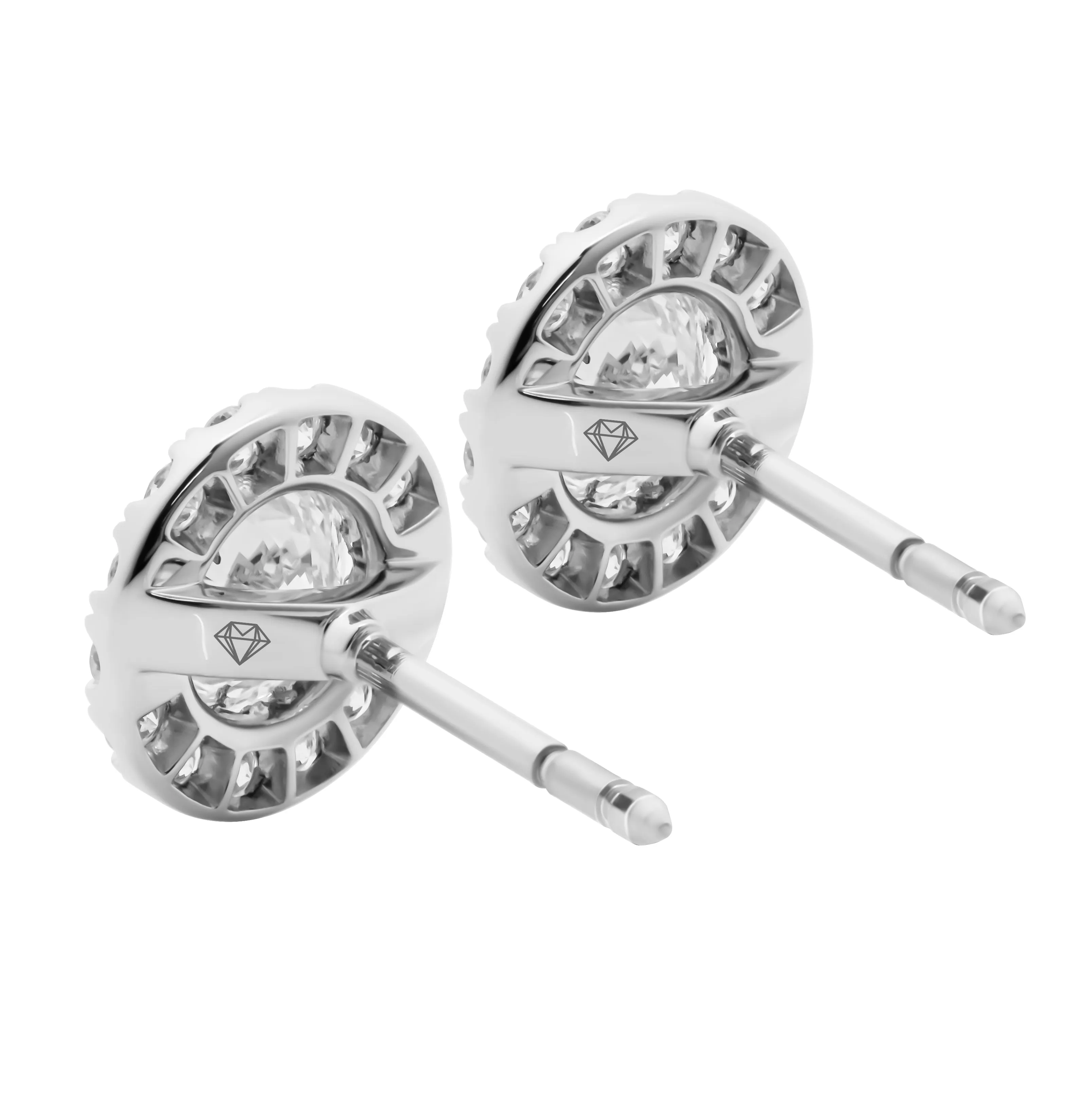 GIA Certified Classic halo studs in Platinum
