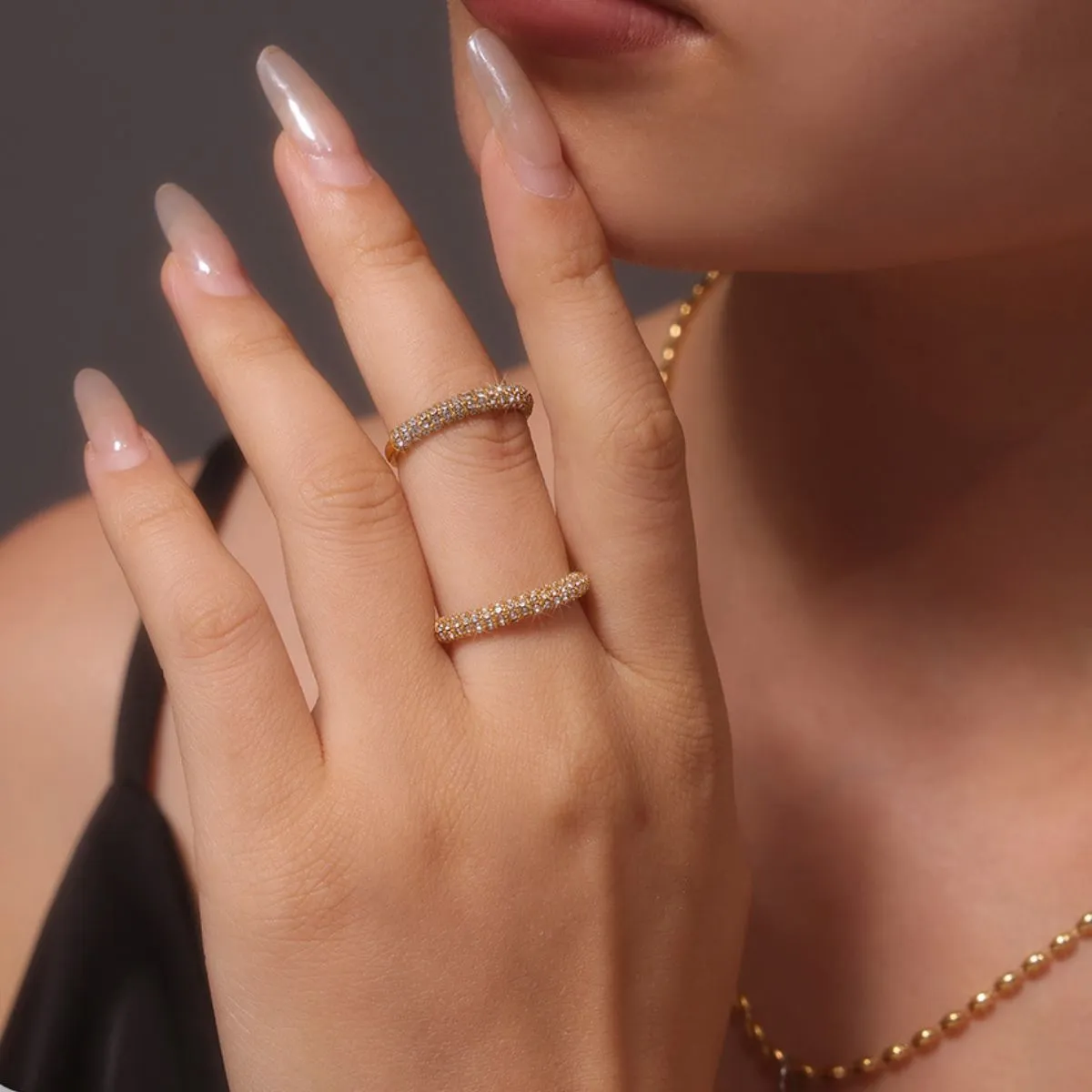 Lustre Zircon Band