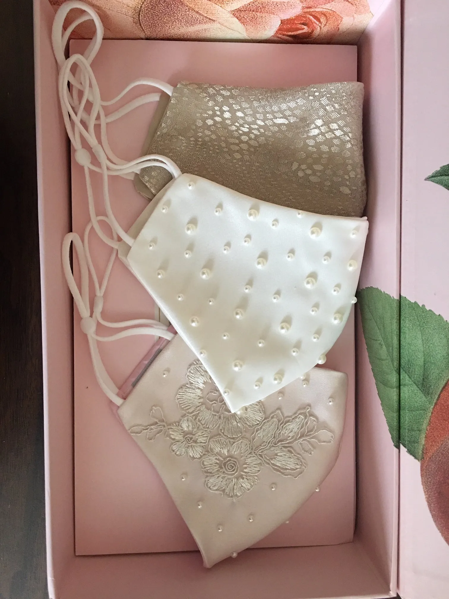 Nuala Reversible Face Mask adjustable strap