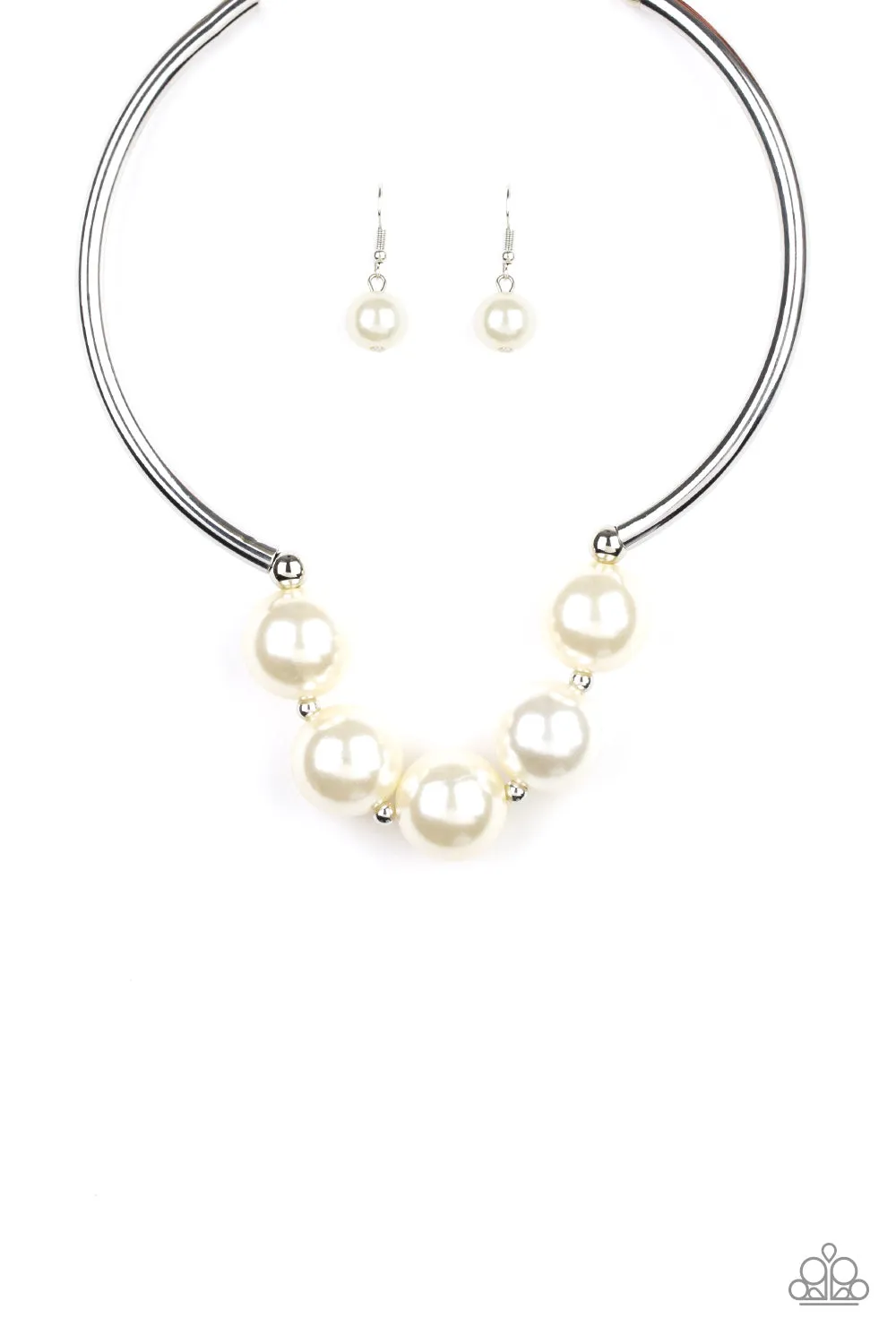 Paparazzi - Welcome To Wall Street - White Pearl Necklace