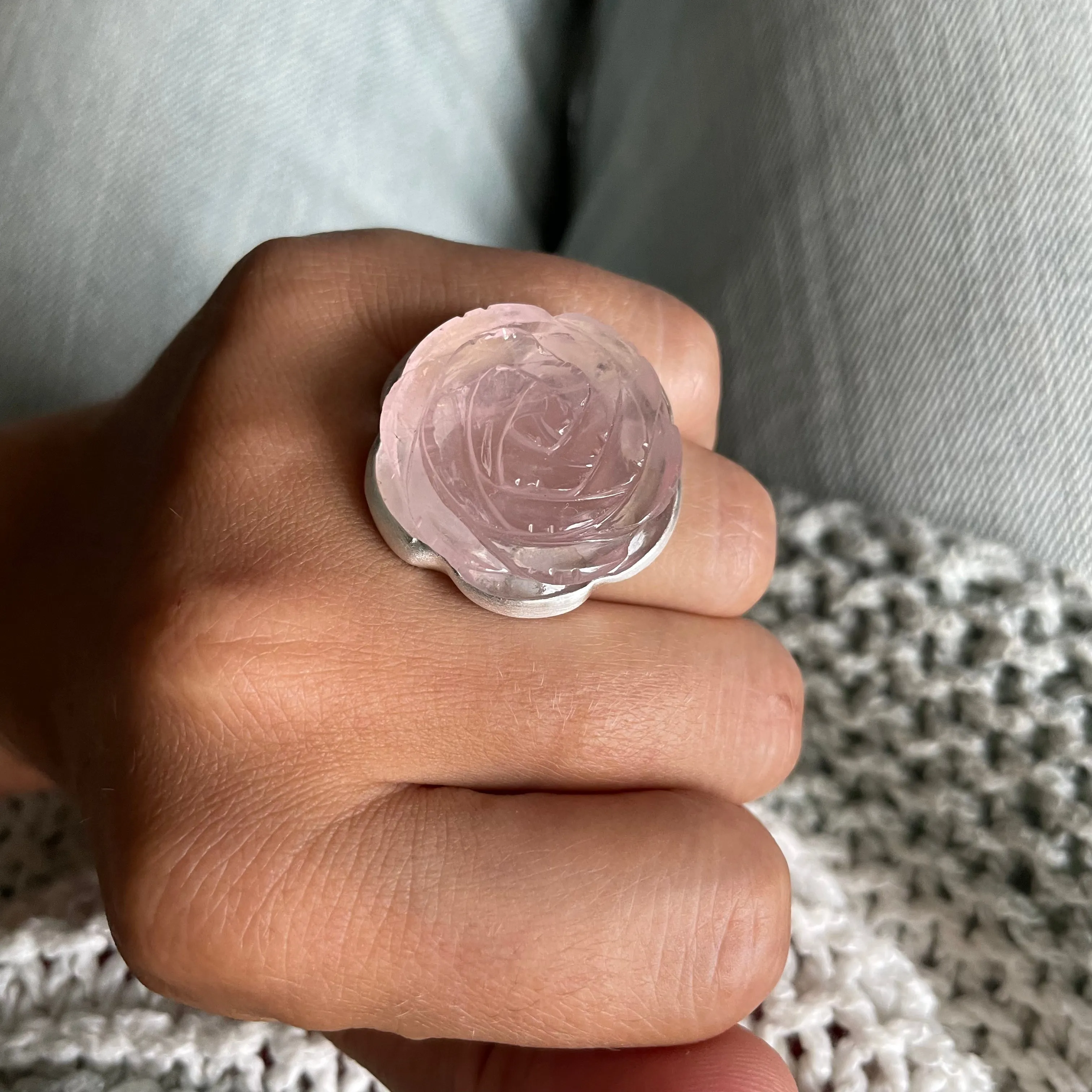 Rose Quartz Carved Classic XL