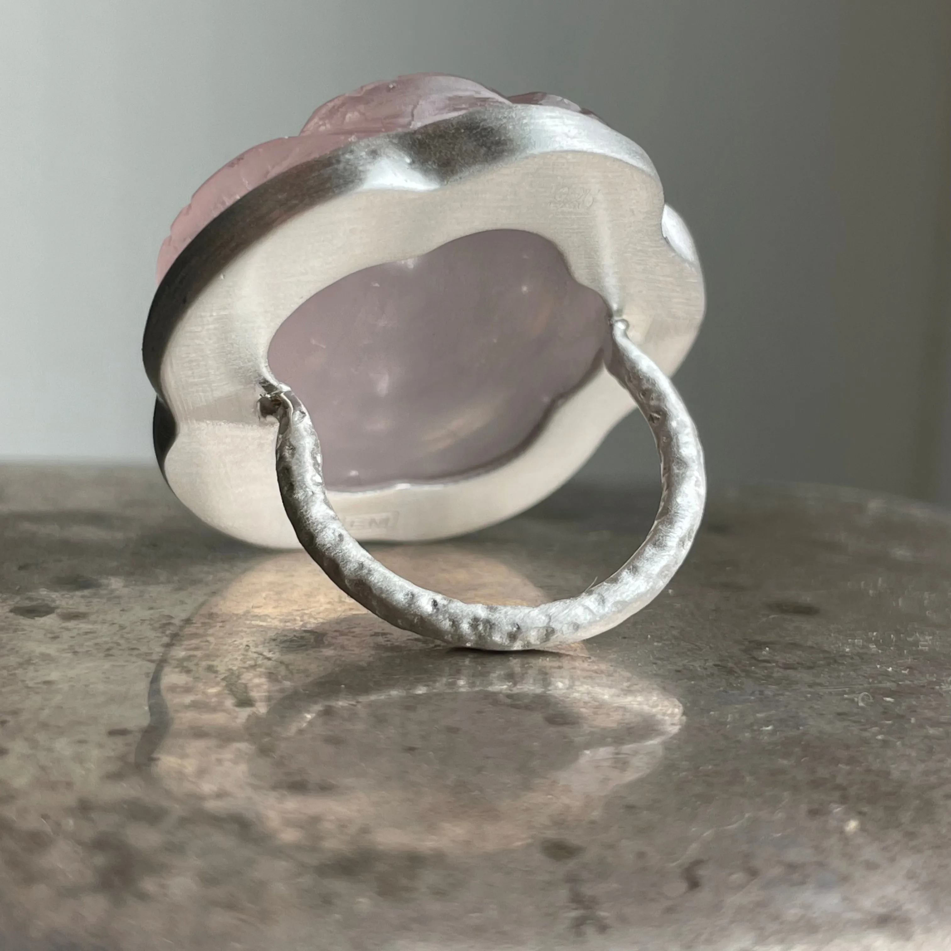 Rose Quartz Carved Classic XL