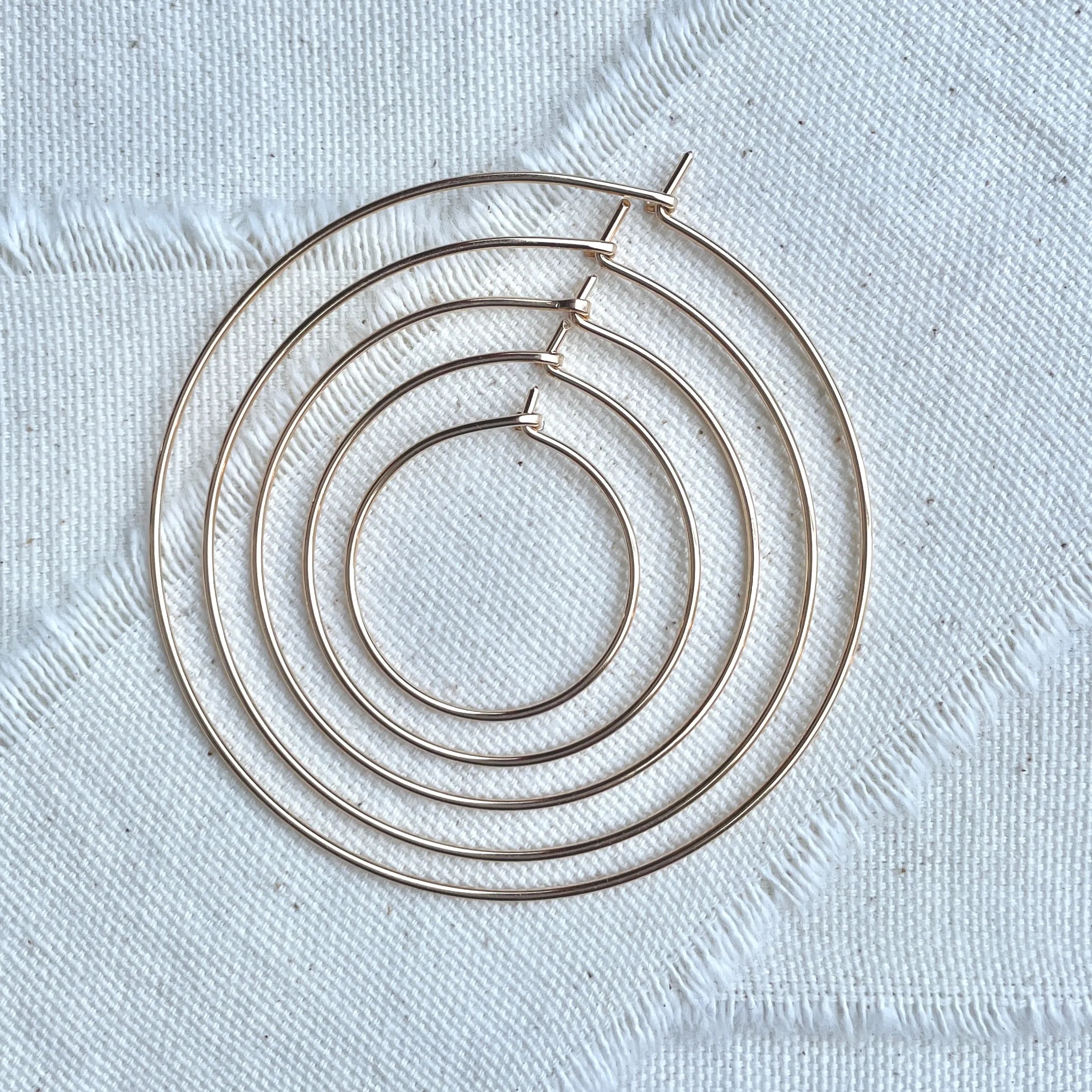 Round CLASSIC Hoops