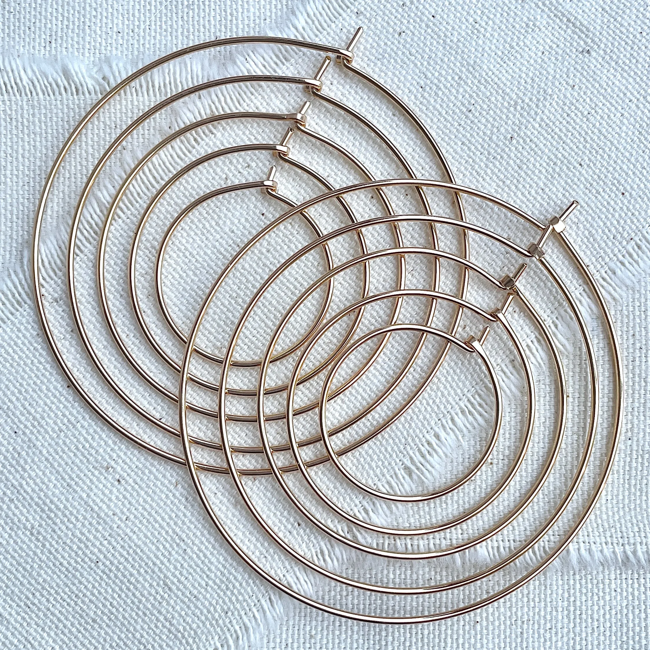 Round CLASSIC Hoops