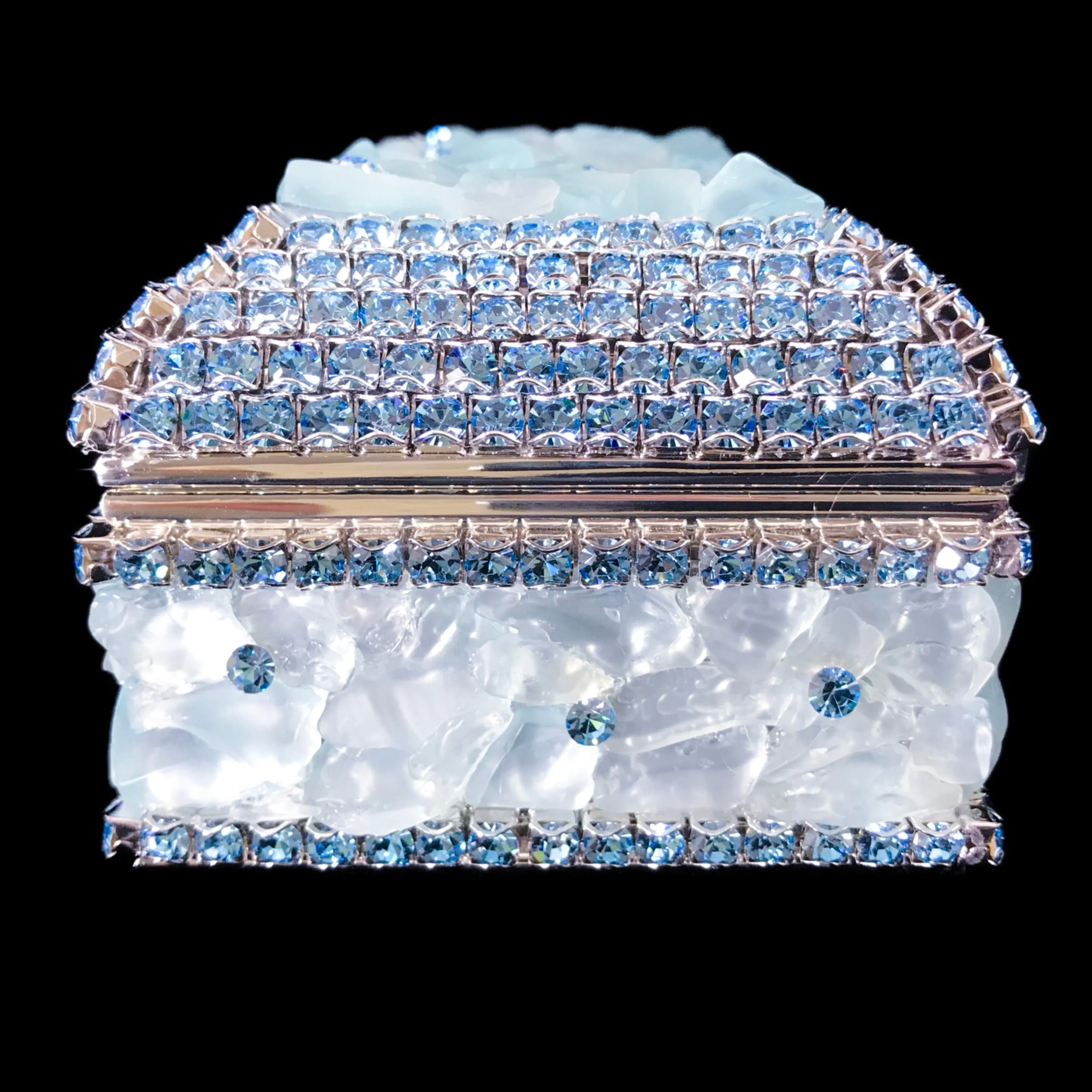 Sea Glass Keepsake Box Featuring Aquamarine Premium Crystal