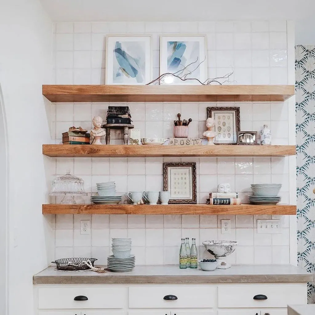 St. Tropez Blanco Wall Tile - Wall Mount - 5 x 5" Ceramic/White - Piece : 0.18 SqFt = $ 6.48 / Box: 5.38 Sqft = $ 35.00 - Pieces Per Box: 30 Units
