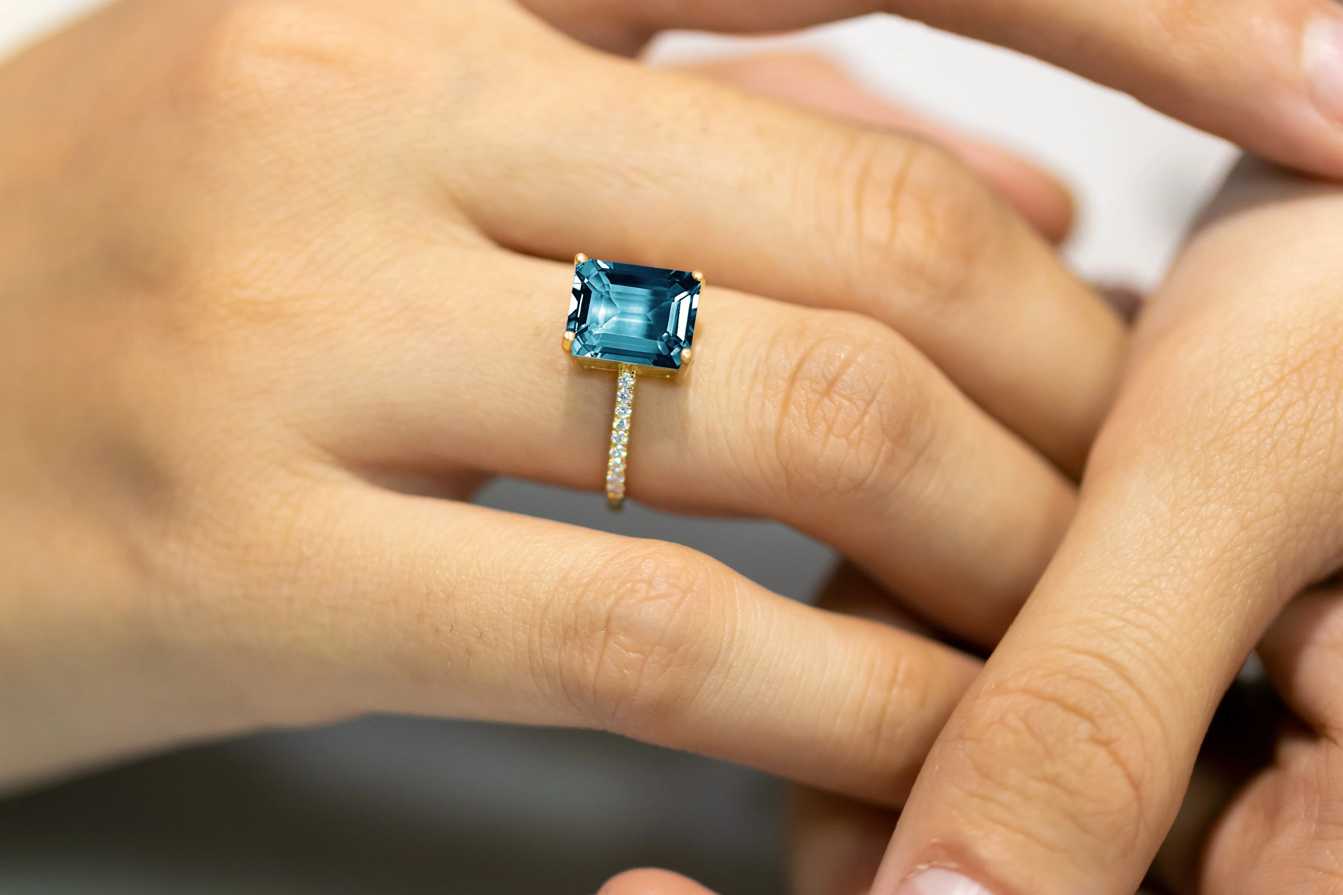 Tessa Ring